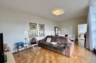 Casa com 5 quartos para alugar na Rua Lavras, São Pedro, Belo Horizonte