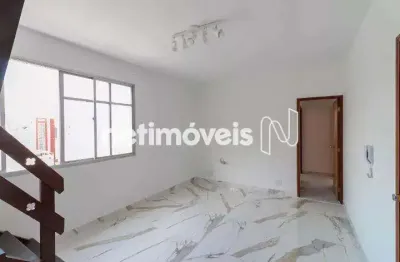 Cobertura com 2 quartos para alugar na Rua Nunes Vieira, Santo Antônio, Belo Horizonte