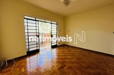 Casa comercial com 1 sala para alugar na Rua Estoril, São Francisco, Belo Horizonte