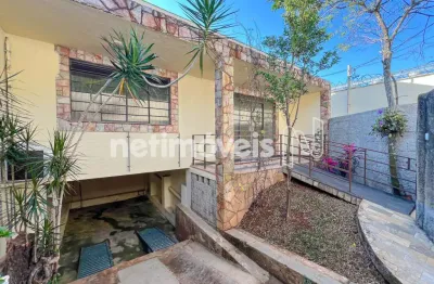 Casa comercial com 1 sala para alugar na Rua Estoril, São Francisco, Belo Horizonte