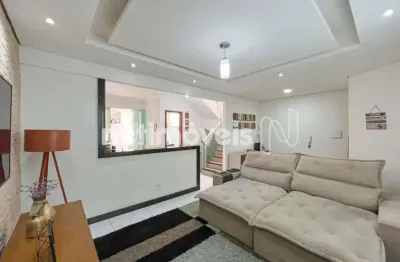 Casa com 3 quartos para alugar na Rua São José de Arimatéia, Boa Vista, Belo Horizonte