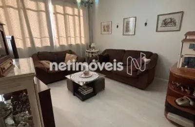 Apartamento amplo e arejado em excelente localização no prado, próximo ao comércio da rua cuiabá.