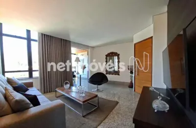 Excelente apartamento em frente ao colégio santa doroteia!