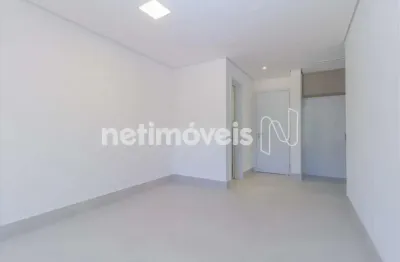 Apartamento com área privativa para aluguel no sagrada família &ndash; belo horizonte