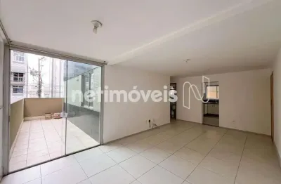 Apartamento com 3 quartos e área privativa para alugar no colégio batista