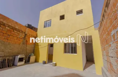 Oportunidade! casa triplex de 05 quartos com entrada individual no parque xangri-lá