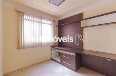Apartamento com 2 quartos para alugar na Rua Castelo da Beira, Castelo, Belo Horizonte