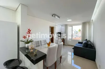 Excelente apartamento de 02 quartos no residencial palmares!