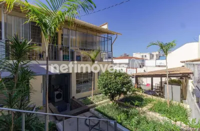 Casa com 5 quartos para alugar na Rua Itamogi, Colégio Batista, Belo Horizonte