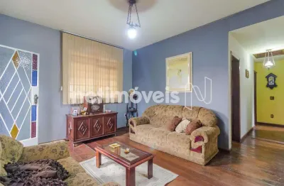 Casa com 3 quartos para alugar na Rua Rodrigo Osório de Andrade, Planalto, Belo Horizonte