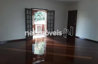 Casa com 3 quartos para alugar na Rua Alvarenga Peixoto, Nacional, Contagem