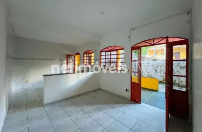 Casa com 1 quarto para alugar na Rua Caratinga, Parque Xangri-Lá, Contagem