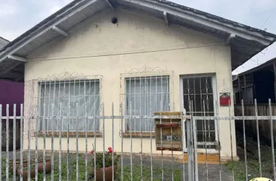 Imperdível oportunidade de investimento: casa comercial à venda em joinville-sc, bucarein! 3 quartos, 3 salas, 2 banheiros, 4 vagas de garagem, 200,70 m².