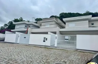 Casa a venda, bairro gloria, em construção, buch imoveis
