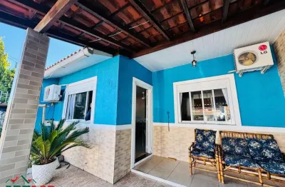 Casa com 3 quartos à venda na Rua José Celestino da Silva, --, Hípica, Porto Alegre
