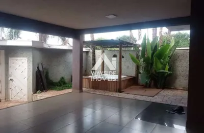 Casa com 3 quartos à venda na R. Reinaldo Alberto Toloi, Centro, Brodowski