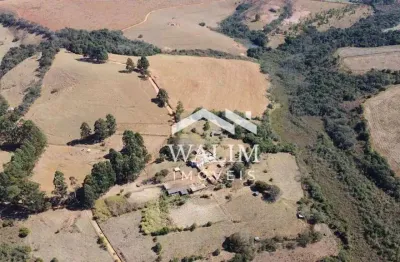 Linda fazenda sede centenária à venda,aiuruoca, mg - 44 hectares