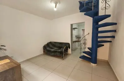 Sobrado com 2 dormitórios à venda, 63 m² por r$ 279.000 - aviação - praia grande/sp