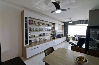 Apartamento com 3 quartos à venda na Rua Otelo Rodrigues Franco, 216, Canto do Forte, Praia Grande