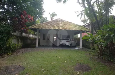 Terreno comercial à venda na Avenida Guadalajara, 2894, Campo da Aviação, Praia Grande