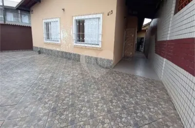 Casa com 3 quartos à venda na Vila Caiçara, Praia Grande 
