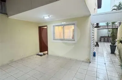 Casa com 2 quartos à venda na Rua Brigadeiro Faria Lima, 818, Canto do Forte, Praia Grande