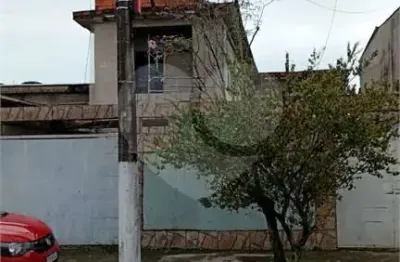 Casa com 3 quartos à venda no Ribeirópolis, Praia Grande 