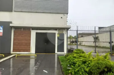 Prédio para alugar na Tupi, Praia Grande 