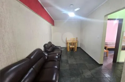 Apartamento com 2 quartos à venda na Rua Doutor João Sampaio, 295, Guilhermina, Praia Grande