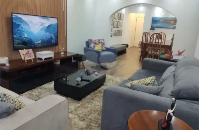 Apartamento com 3 quartos à venda na Cidade Ocian, Praia Grande 