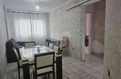 Apartamento com 2 quartos à venda na Rua Venezuela, 51, Guilhermina, Praia Grande