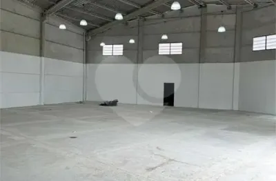 Barracão / Galpão / Depósito para alugar no Solemar, Praia Grande 