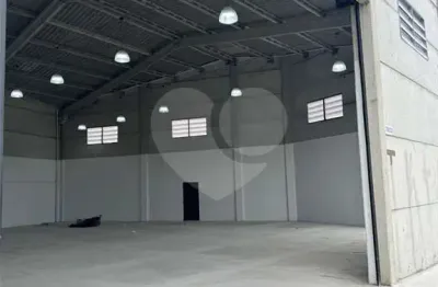 Barracão / Galpão / Depósito para alugar na Avenida Diamantino Cruz Ferreira Mourão, 632, Solemar, Praia Grande