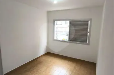 Apartamento com 1 quarto à venda na Rua Trinta e Um de Março, 177, Vila Mirim, Praia Grande