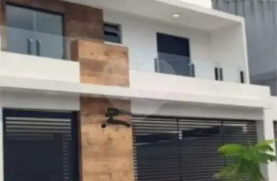 Casa com 2 quartos à venda na Rua Ubaldo Pinto, 135, Sítio do Campo, Praia Grande