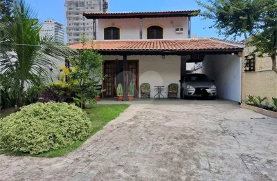 Casa com 5 quartos à venda na Rua Coronel Fontenele, 473, Canto do Forte, Praia Grande