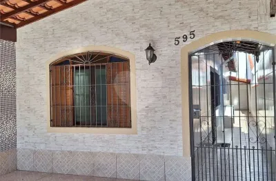 Casa com 2 quartos à venda no Jardim Real, Praia Grande 