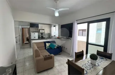 Apartamento com 1 quarto à venda na Rua Botocudo, 95, Tupi, Praia Grande
