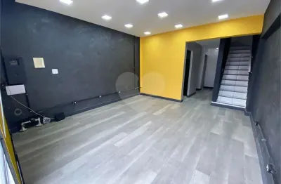 Prédio à venda na Avenida Presidente Kennedy, 1121, Guilhermina, Praia Grande