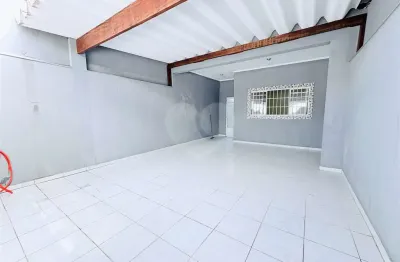 Casa com 2 quartos à venda na Rua Manoel Feliciano de Oliveira, 853, Vila Mirim, Praia Grande