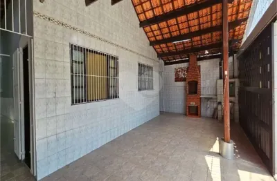 Casa com 2 quartos à venda na Avenida César Rodrigues Reis, 439, Balneário Maracanã, Praia Grande