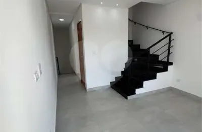 Casa em condomínio fechado com 3 quartos à venda na Rua Raja Atique, 269, Balneário Maracanã, Praia Grande