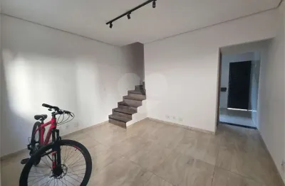 Casa em condomínio fechado com 2 quartos à venda na Rua Monte Castelo, 380, Campo da Aviação, Praia Grande