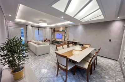 Casa com 3 quartos à venda em Guilhermina, Praia Grande 