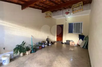 Casa com 3 quartos à venda na Tupi, Praia Grande 