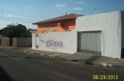 Casa com 4 quartos à venda no Centro Sul, Cuiabá 