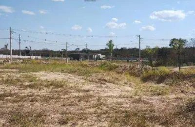 Terreno em condomínio fechado à venda no Jardim Imperial, Cuiabá 