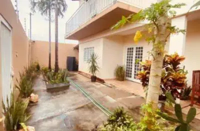 Casa com 3 quarto(s) no bairro centro sul em várzea grande - mt