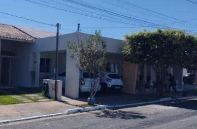 Casa com 2 quarto(s) no bairro jardim petropolis em várzea grande - mt