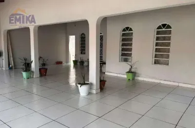 Casa com 3 quarto(s) no bairro cristo rei em várzea grande - mt